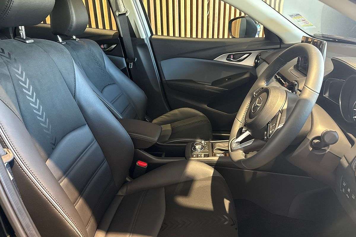 2025 Mazda CX-3 G20 GT SP DK