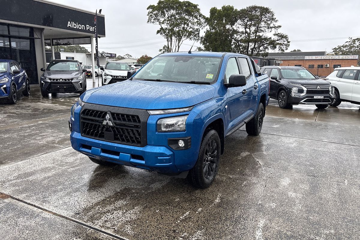 2025 Mitsubishi Triton GLX-R MV 4X4