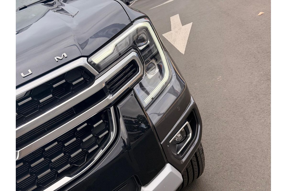 2025 Ford Ranger Platinum 4X4 3.0L