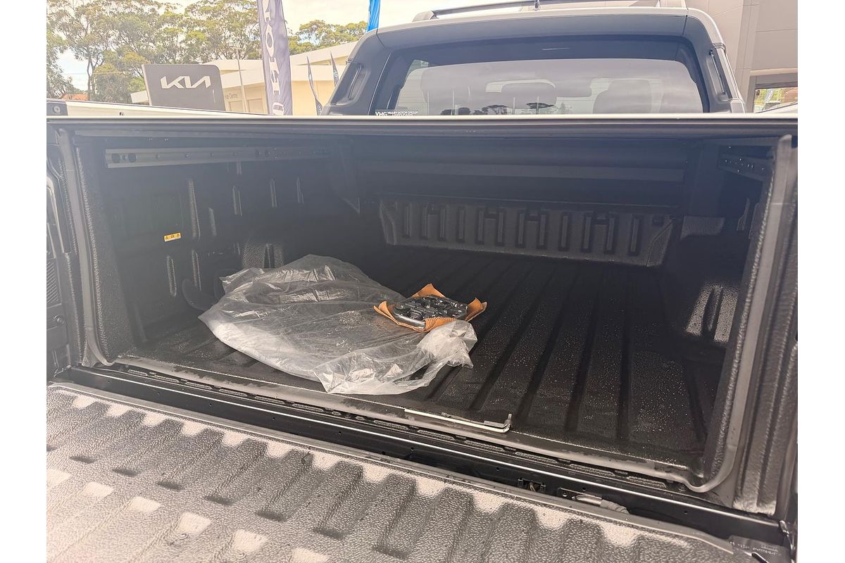 2025 Ford Ranger Platinum 4X4 3.0L