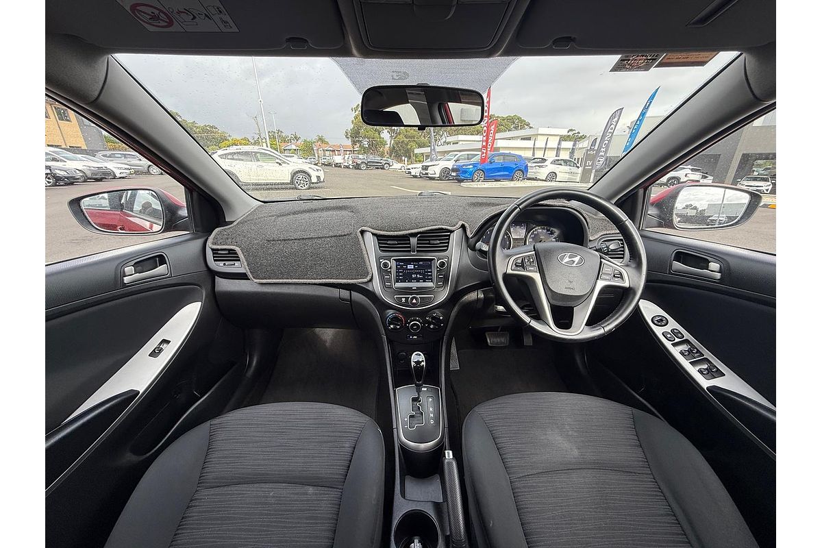 2017 Hyundai Accent Sport RB6