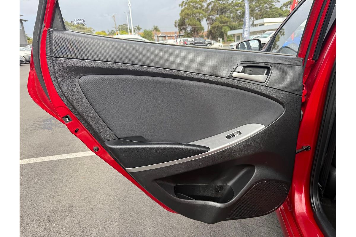 2017 Hyundai Accent Sport RB6