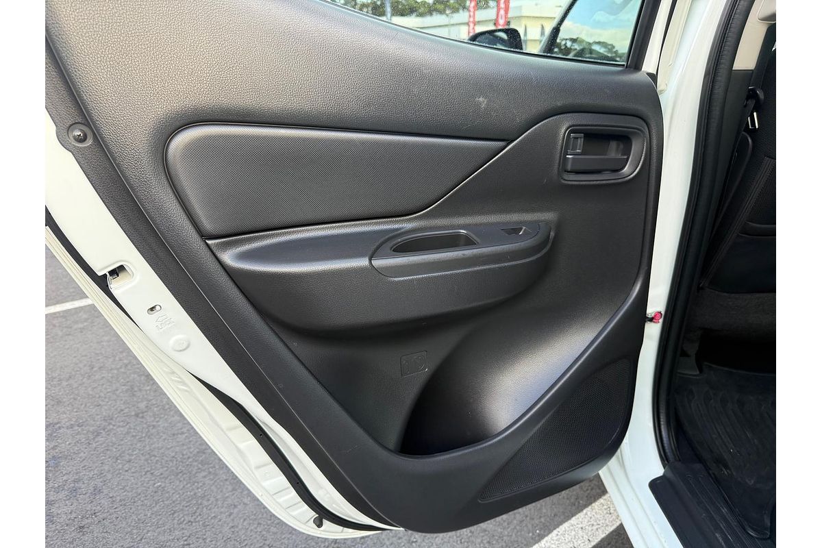 2020 Mitsubishi Triton GLX ADAS MR Rear Wheel Drive