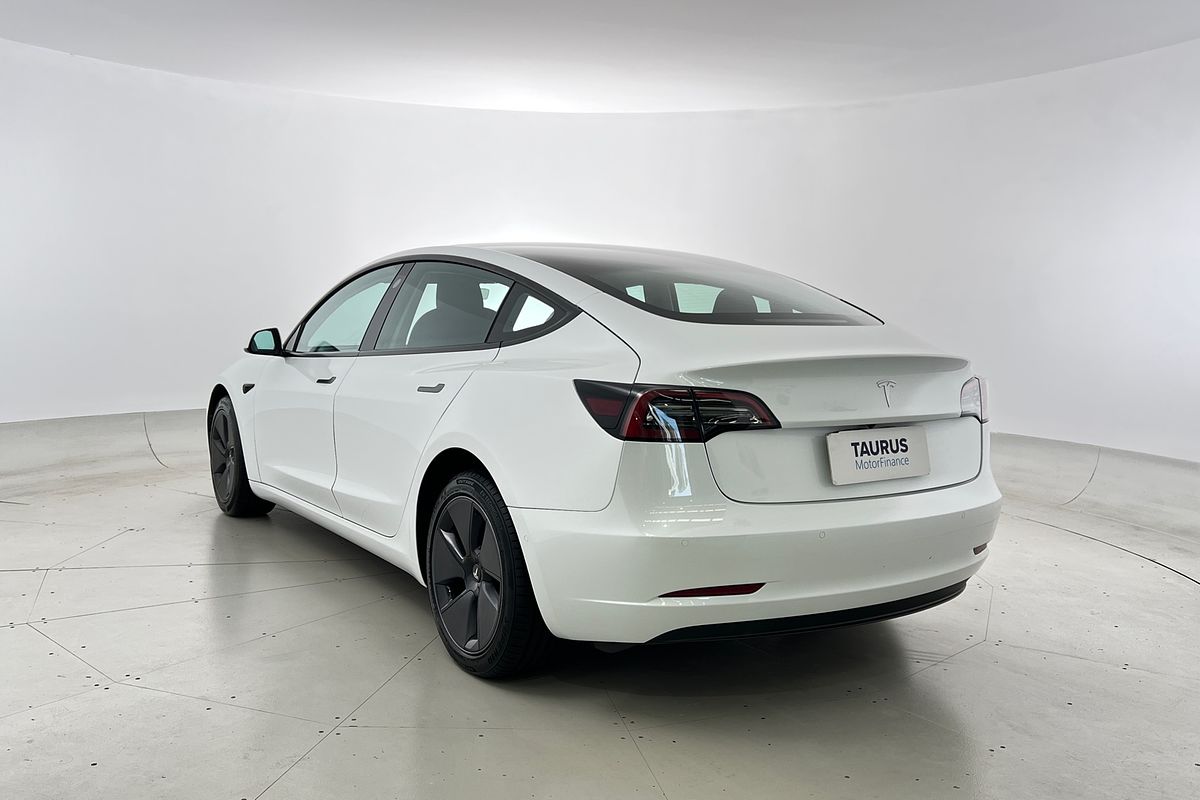2022 Tesla Model 3 Rear-Wheel Drive