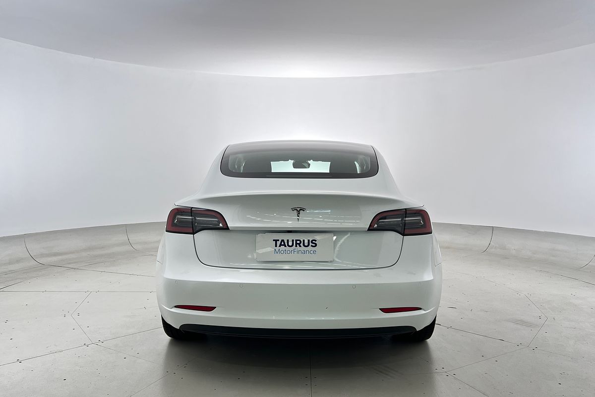 2022 Tesla Model 3 Rear-Wheel Drive