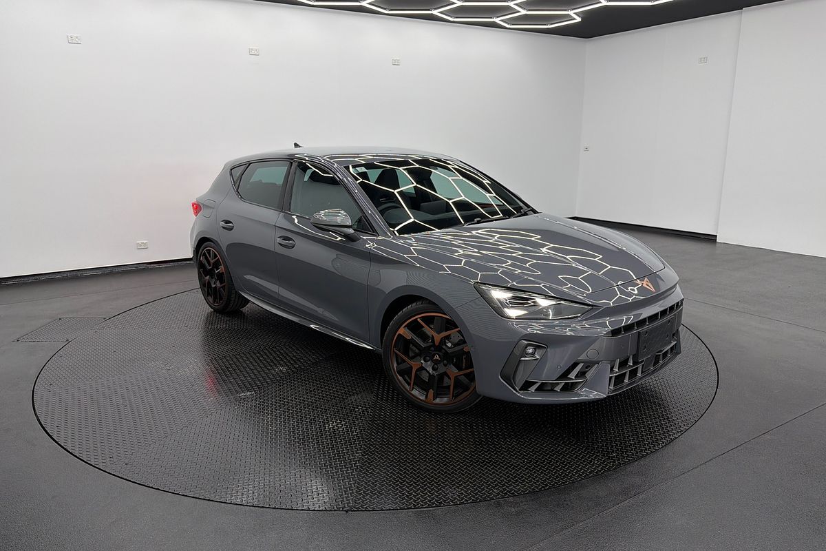 2025 CUPRA Leon VZx KL