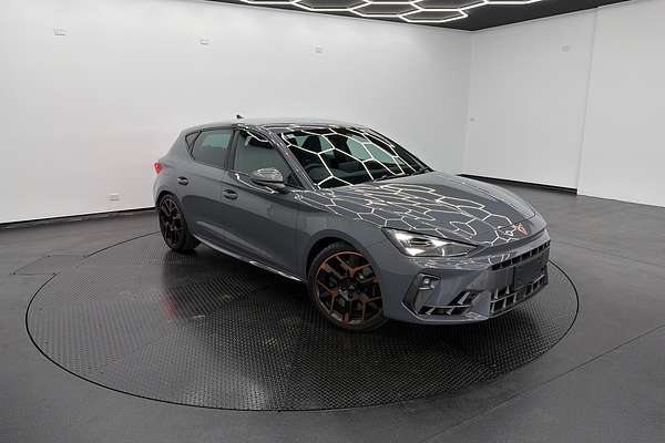 2025 CUPRA Leon VZx KL