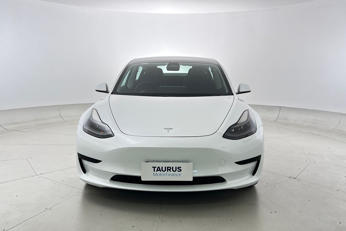 2022 Tesla Model 3 Rear-Wheel Drive