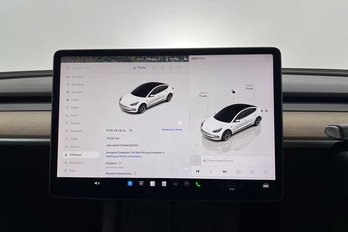 2022 Tesla Model 3 Rear-Wheel Drive
