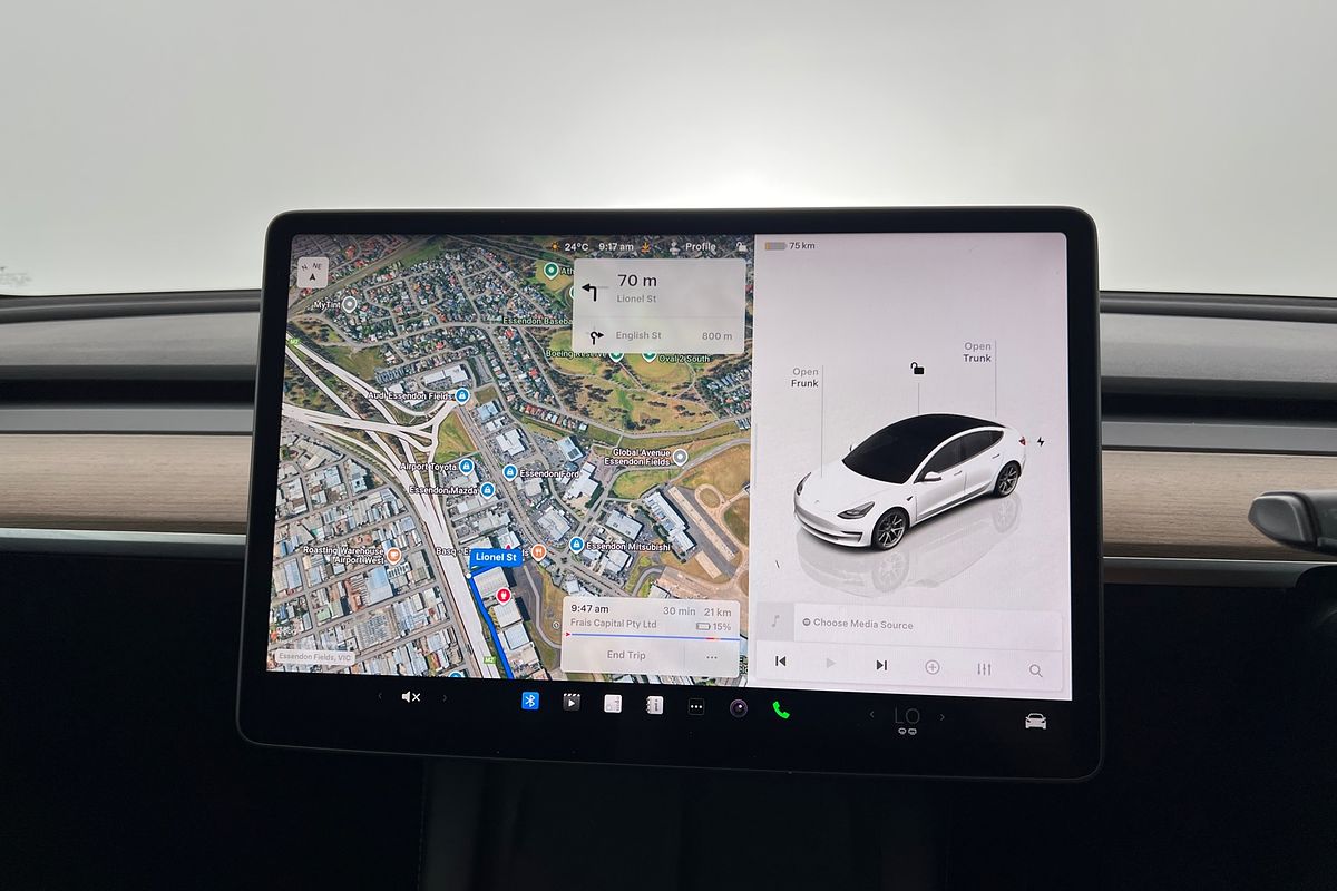 2022 Tesla Model 3 Rear-Wheel Drive