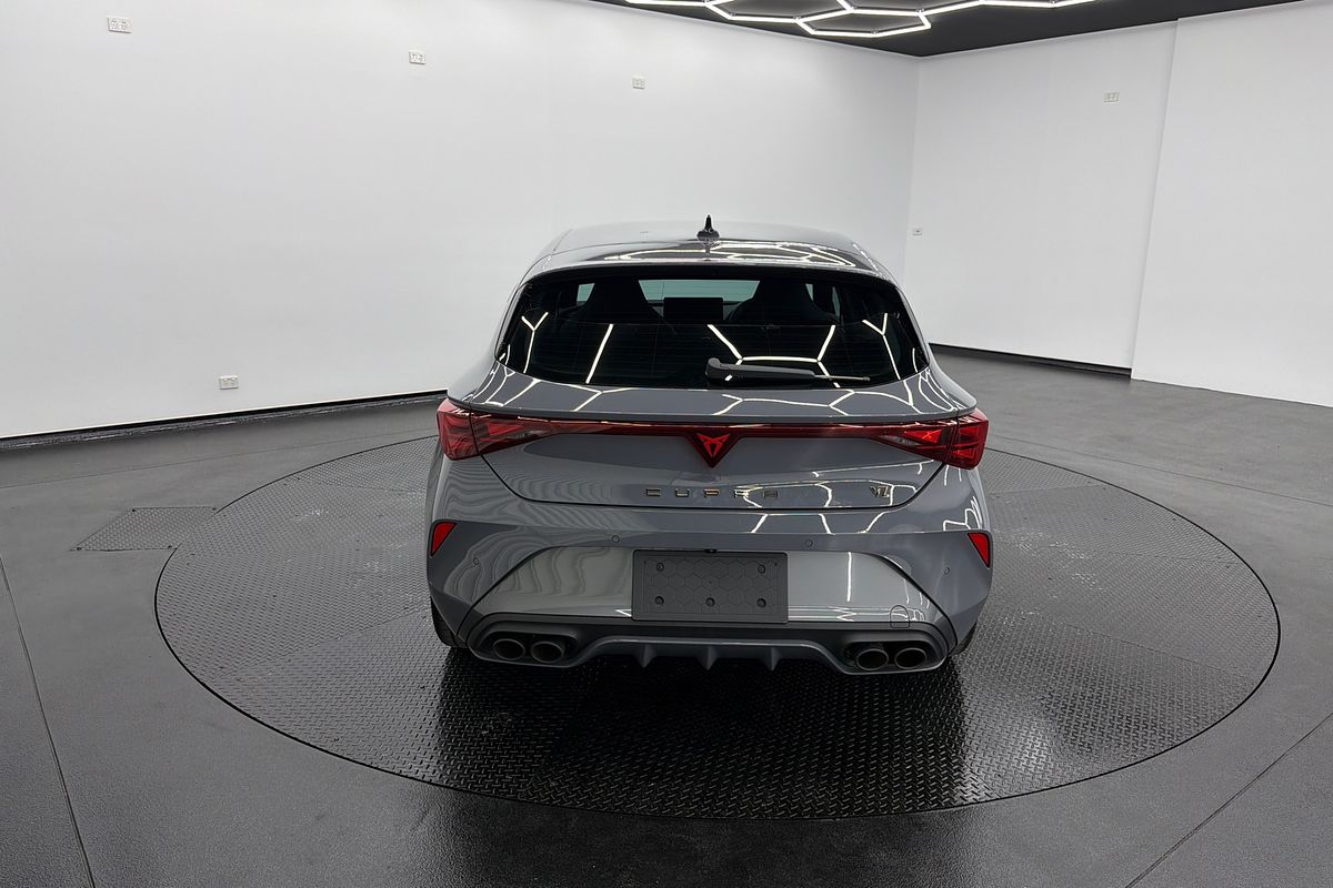 2025 CUPRA Leon VZx KL