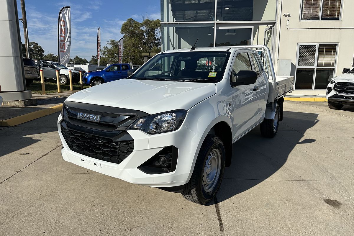 2025 Isuzu D-MAX SX 4X4
