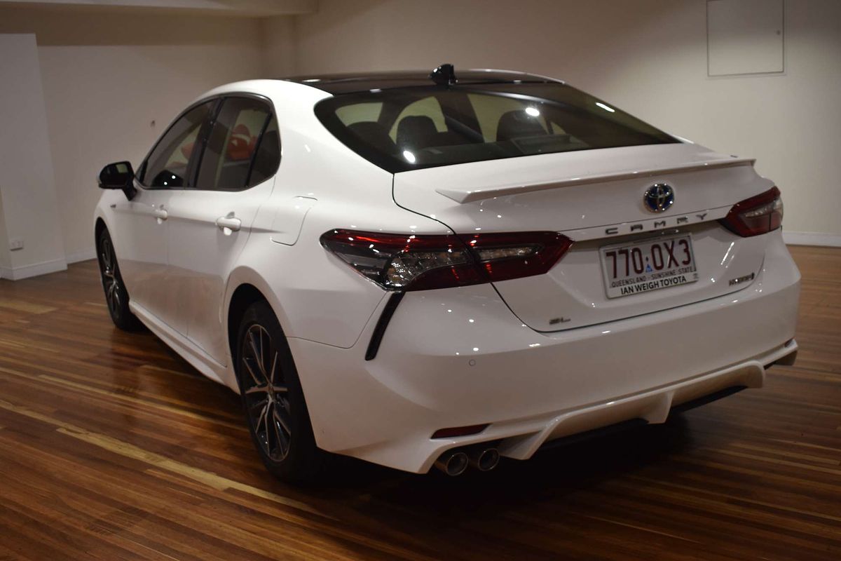 2023 Toyota Camry SL AXVH70R