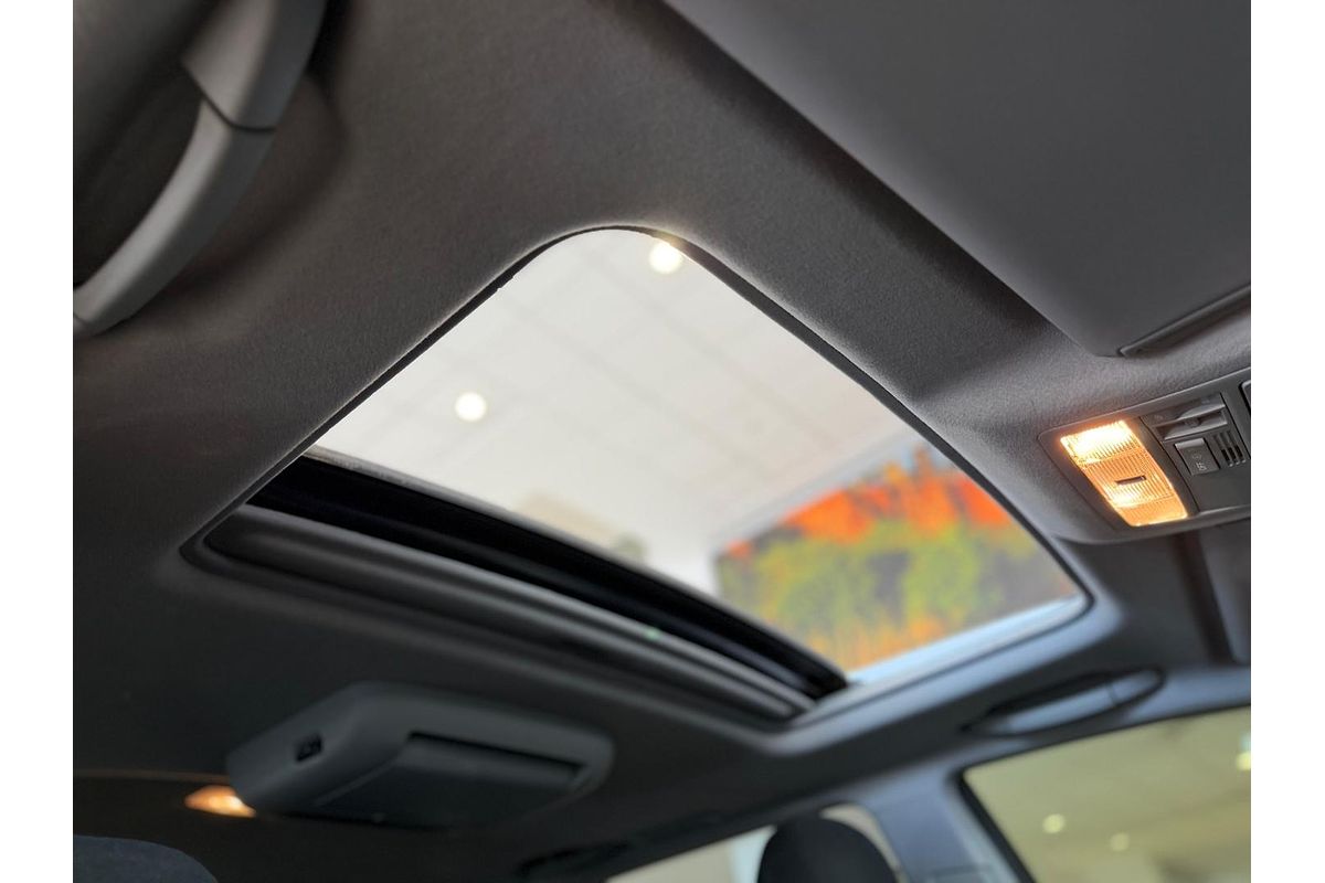 2012 Toyota Kluger Altitude GSU45R