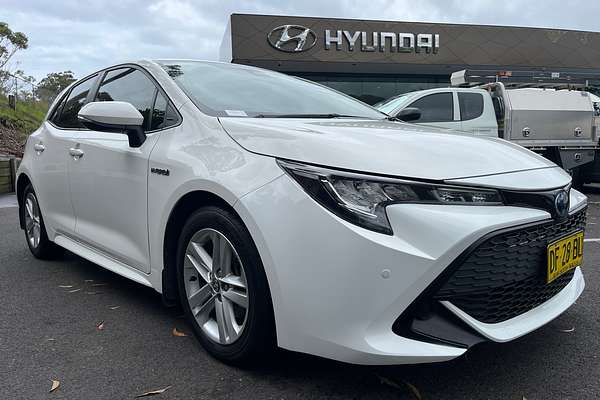 2022 Toyota Corolla Ascent Sport Hybrid ZWE211R