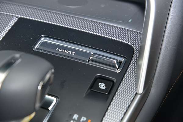 2025 Mazda CX-60 P50e Evolve KH Series thumb-12