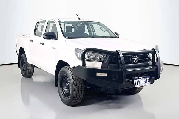 2020 Toyota Hilux HILUX 4x4 2.4L DSL D/C 6AT Workmate GUN125R