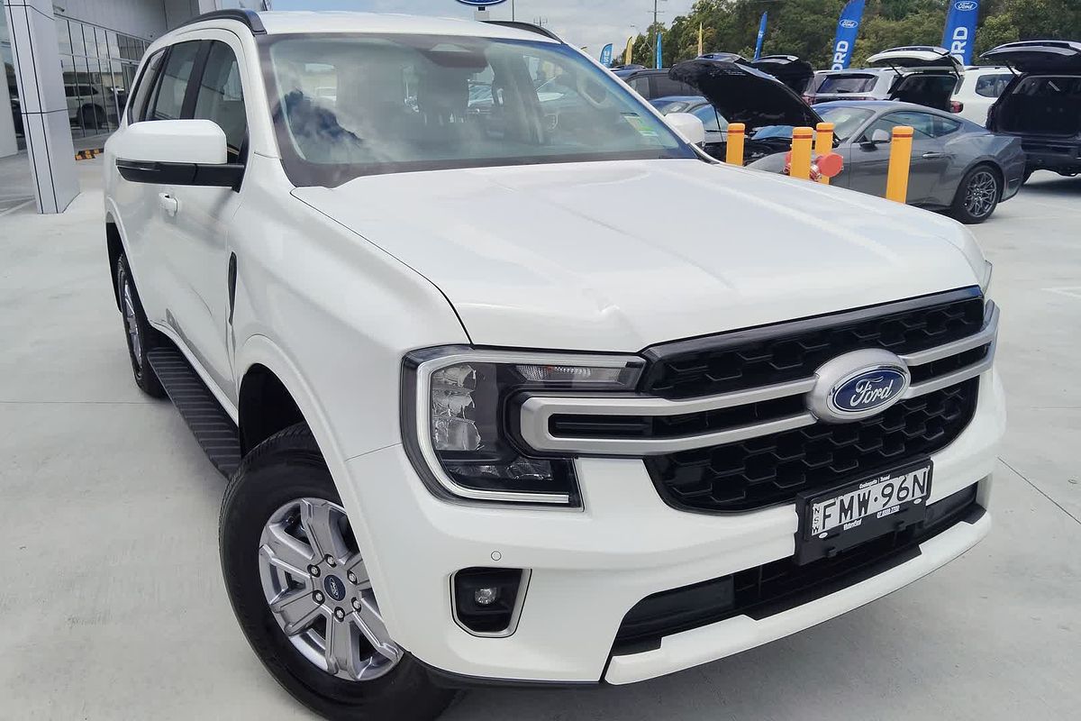2024 Ford Everest Ambiente 2.0L