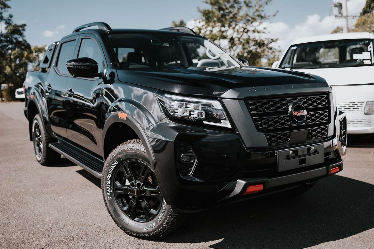 2025 Nissan Navara PRO-4X D23 4X4