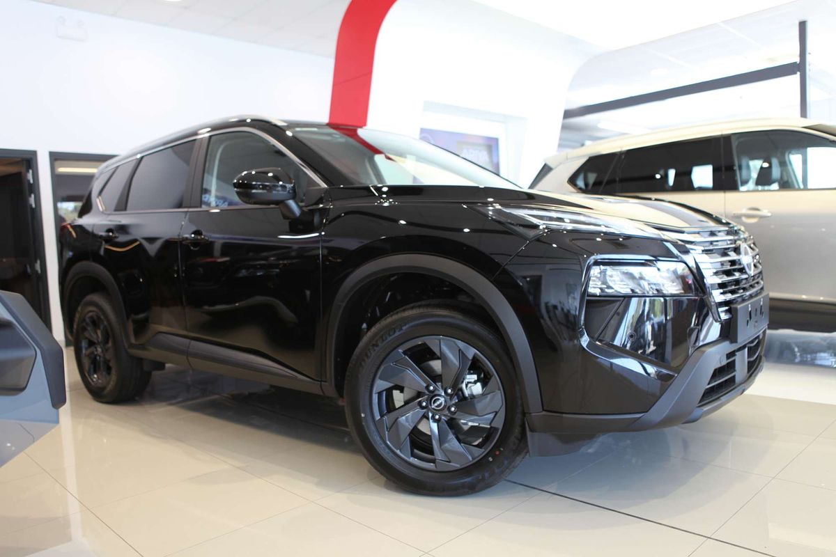 2025 Nissan X-TRAIL ST-L T33