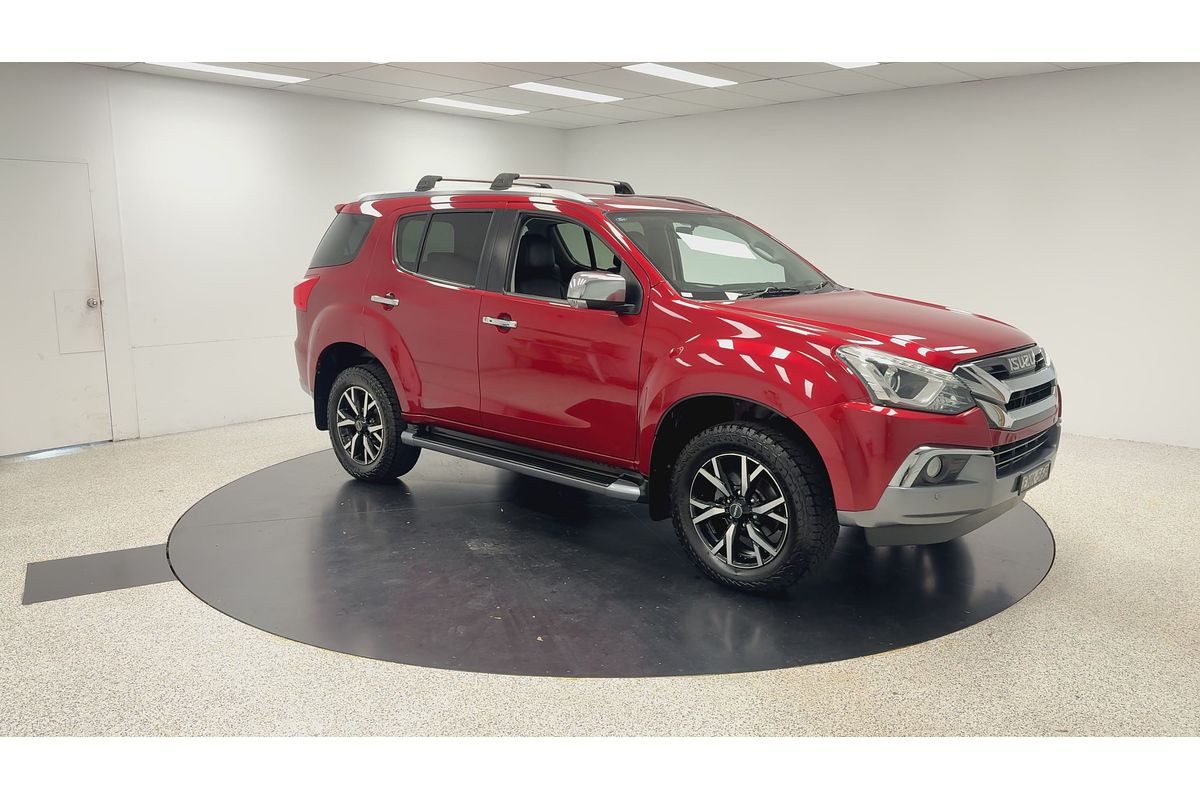 2021 Isuzu MU-X LS-U