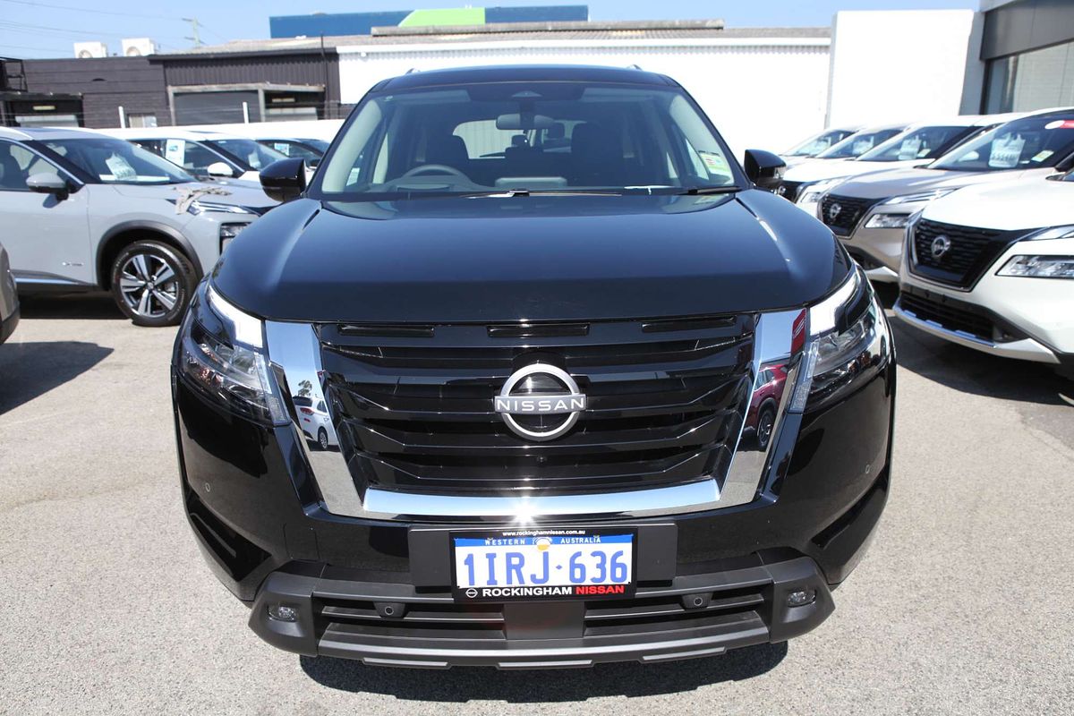 2024 Nissan Pathfinder ST-L R53