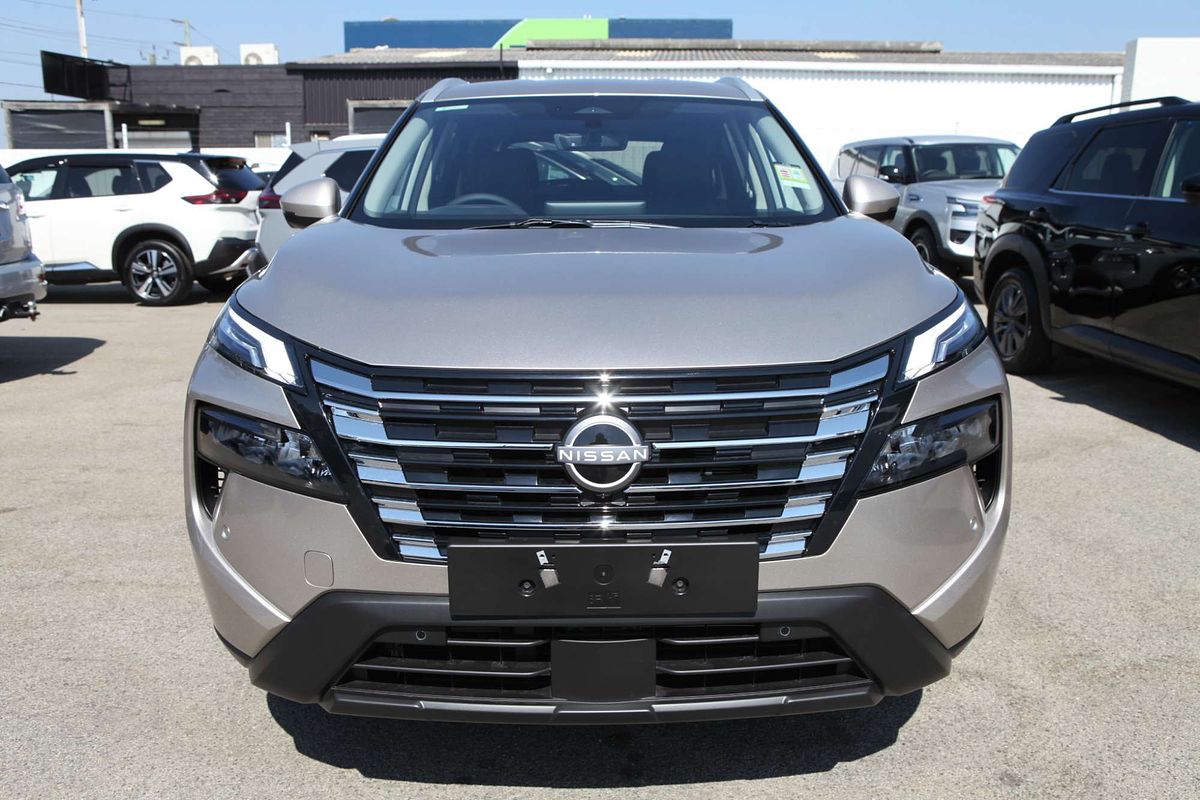 2025 Nissan X-TRAIL ST-L T33