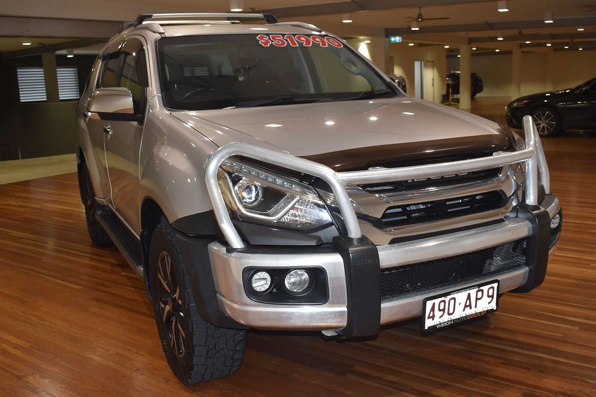 2020 Isuzu MU-X LS-T