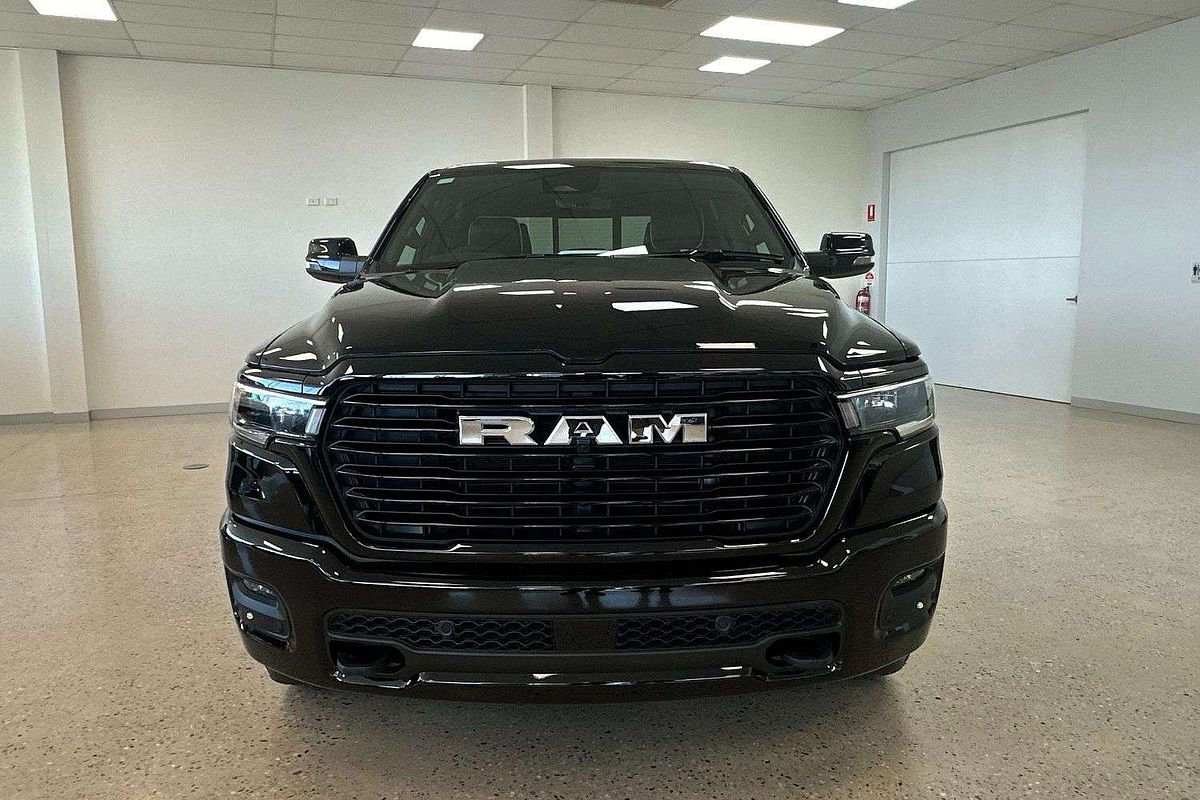 2025 RAM 1500 Laramie Sport Hurricane SO RamBox DT 4X4 SWB