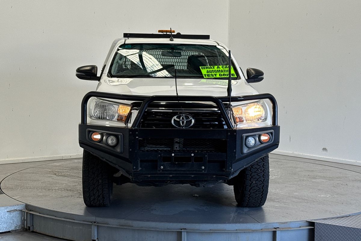 2019 Toyota Hilux SR GUN126R