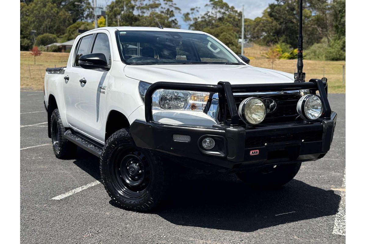 2020 Toyota Hilux SR GUN126R 4X4
