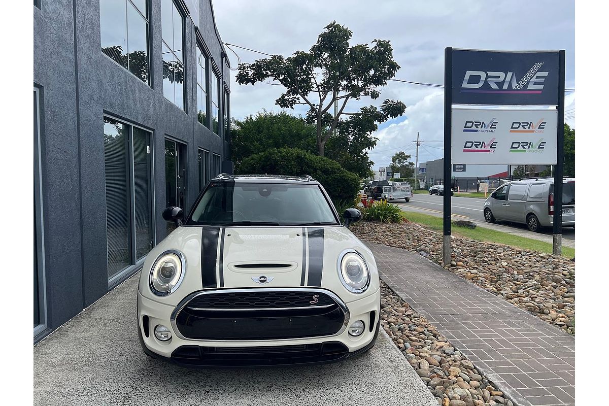 2016 MINI Clubman Cooper S F54