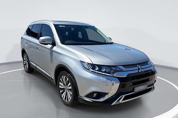 2019 Mitsubishi Outlander Exceed ZL