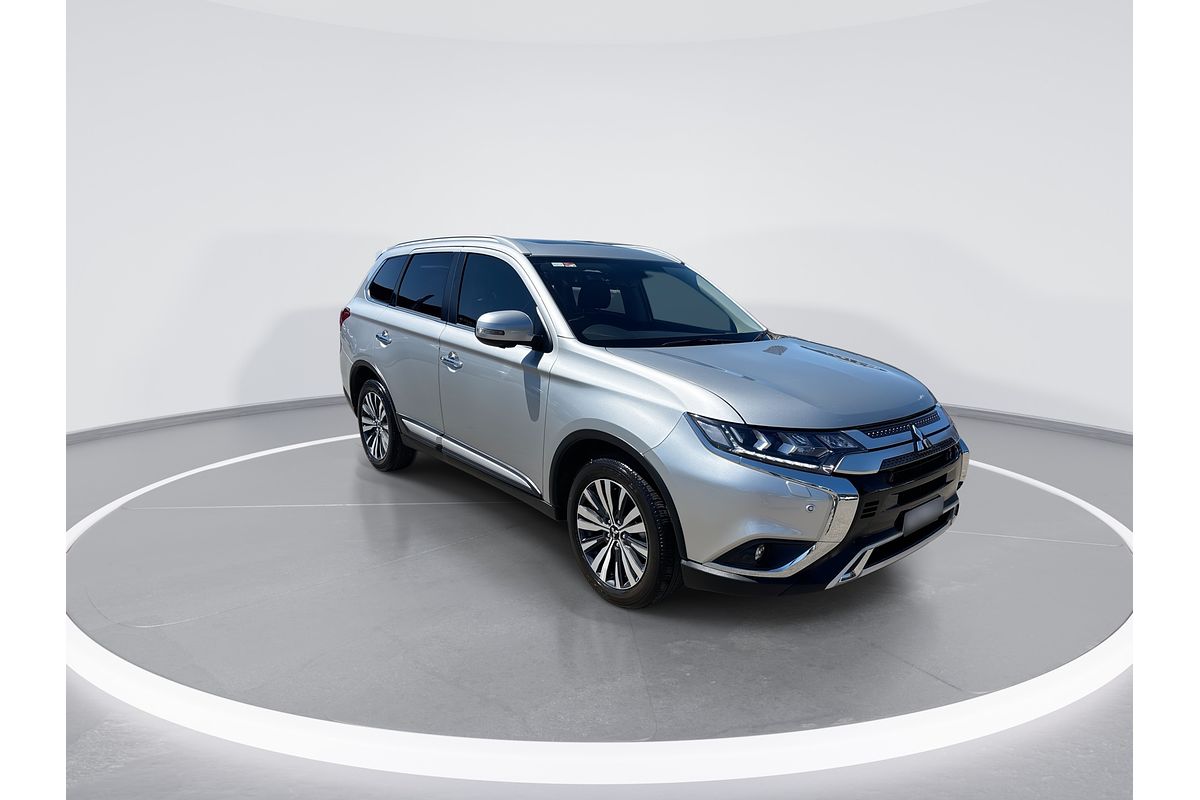 2019 Mitsubishi Outlander Exceed ZL