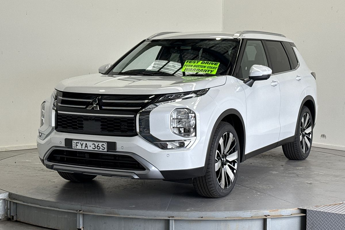 2025 Mitsubishi Outlander Aspire ZM