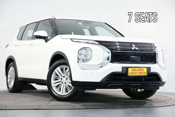 2024 Mitsubishi Outlander ES ZM