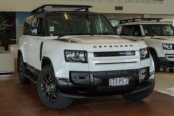 2025 Land Rover Defender 130 D350 X-Dynamic SE L663