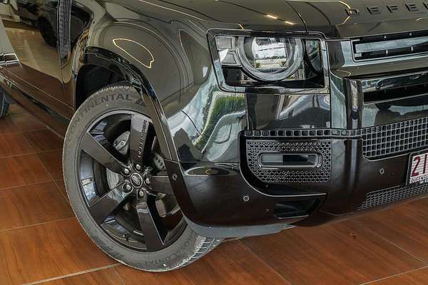2024 Land Rover Defender 110 P400e X-Dynamic SE L663