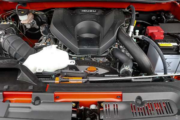 2024 Isuzu D-MAX X-TERRAIN 4X4 thumb-8