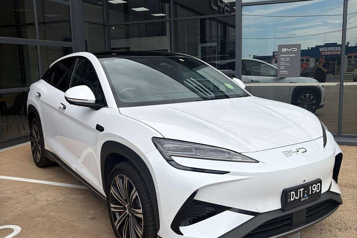 2025 BYD SEALION 7 Performance