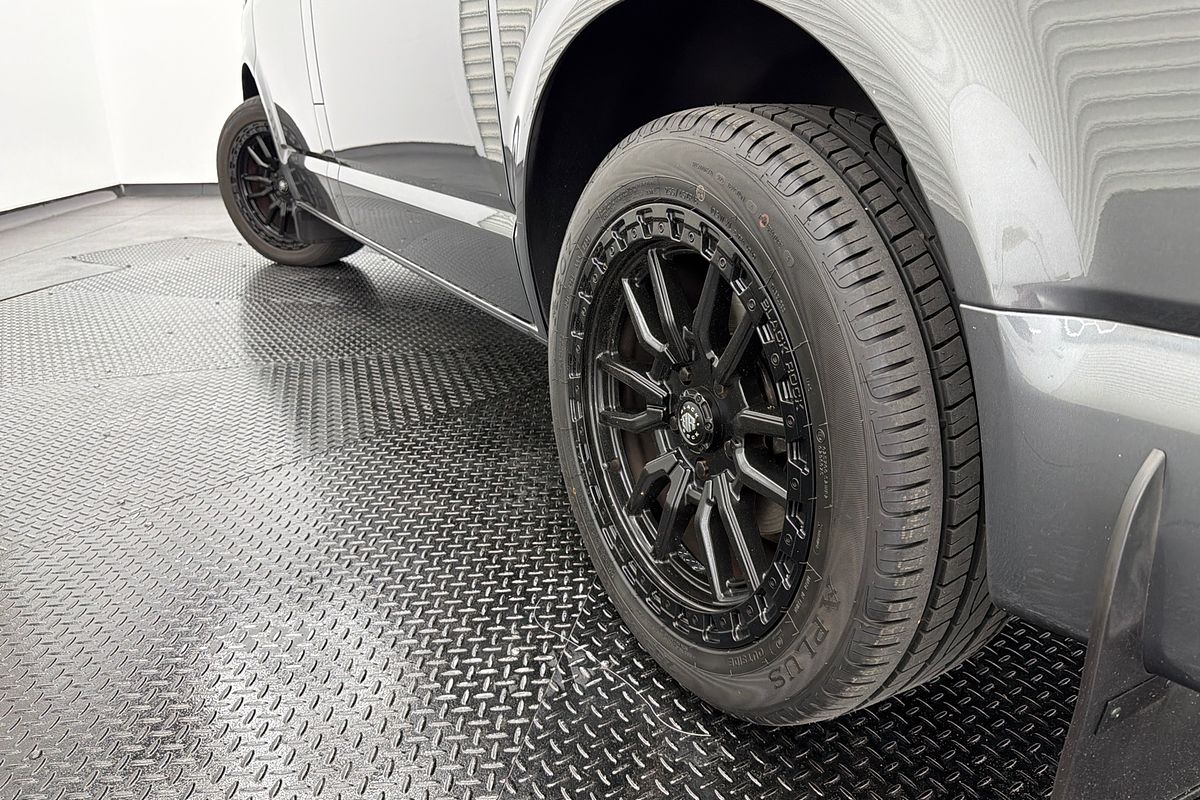 2023 Volkswagen Multivan TDI340 Comfortline Premium T6.1 SWB