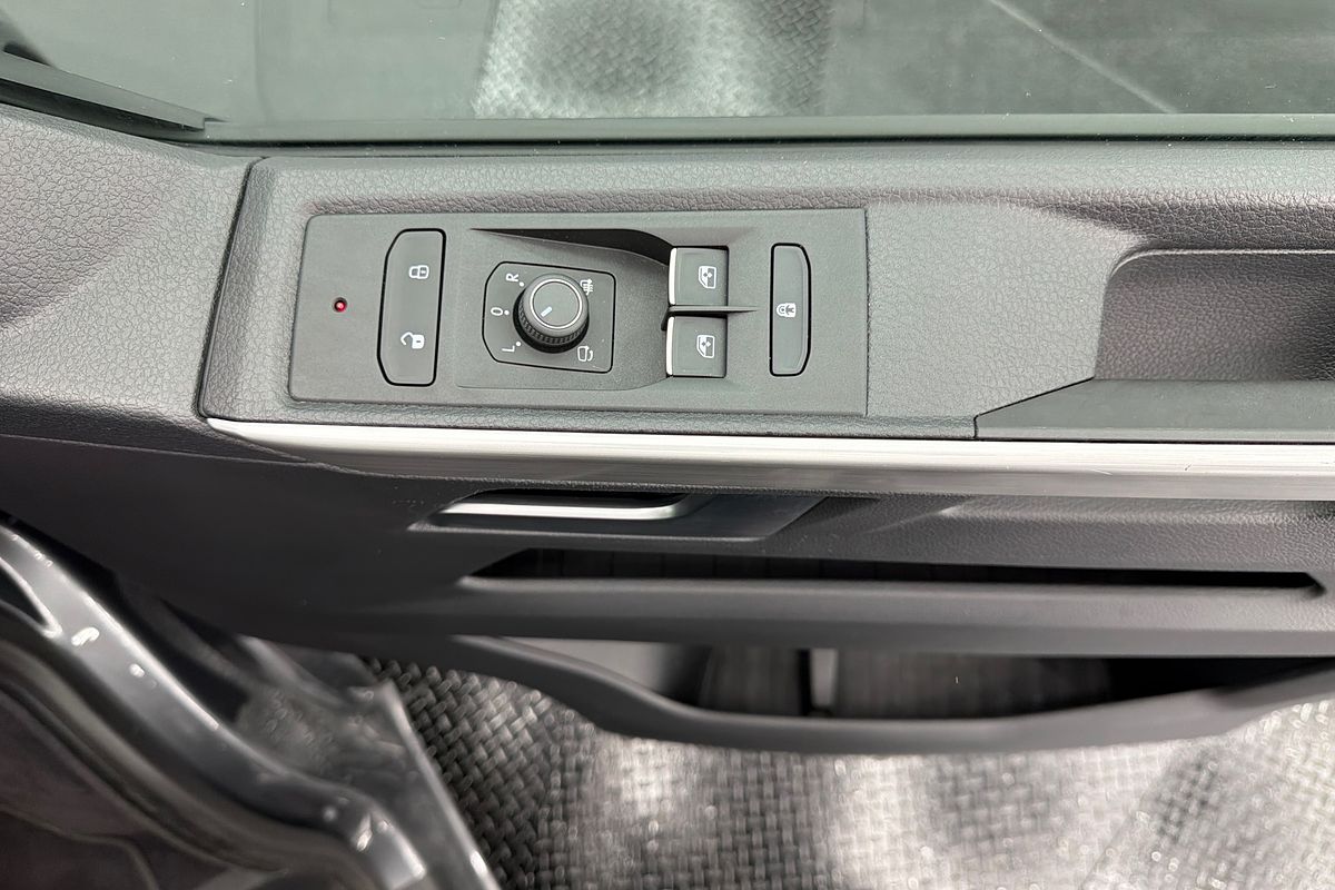 2023 Volkswagen Multivan TDI340 Comfortline Premium T6.1 SWB