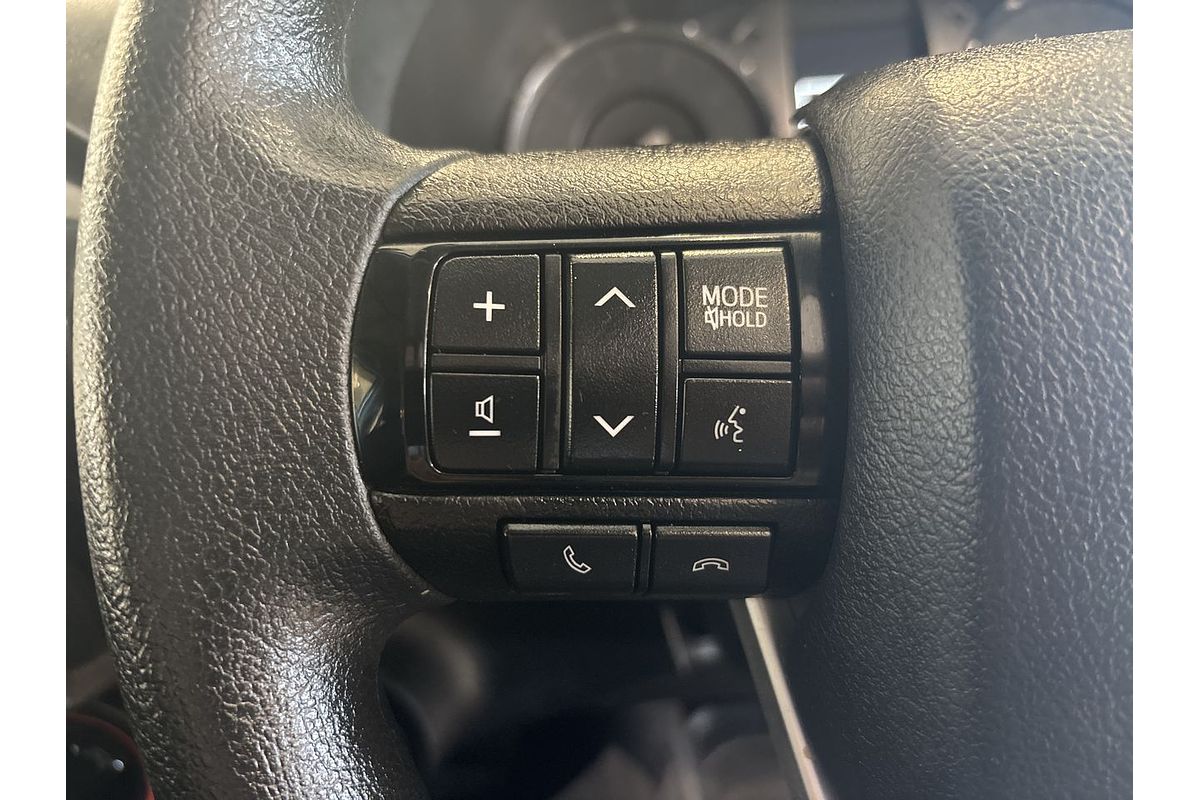 2020 Toyota Hilux SR GUN126R 4X4