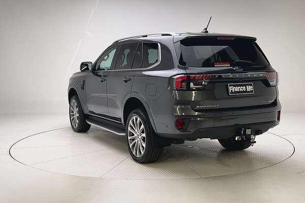 2023 Ford Everest Platinum 3.0L thumb-8