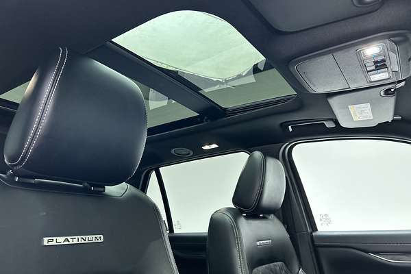 2023 Ford Everest Platinum 3.0L thumb-14