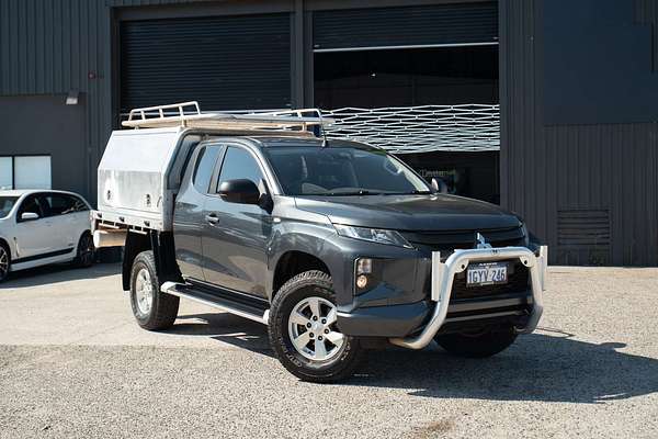 2019 Mitsubishi Triton GLX+ MR 4X4