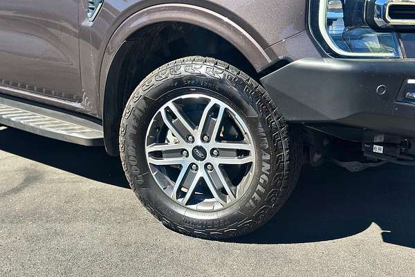 2022 Ford Everest Trend 2.0L thumb-3