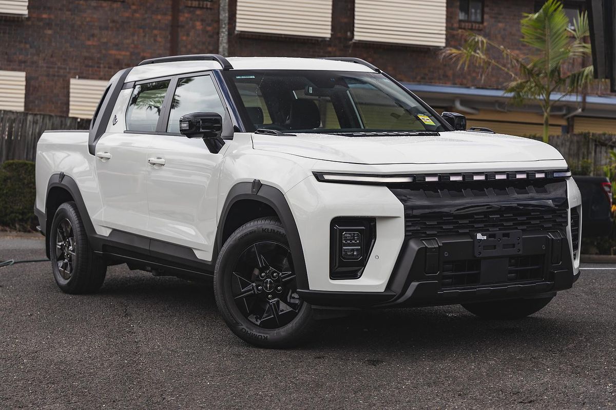 2025 KGM Musso EV 2WD Black Edge O100 Front Wheel Drive