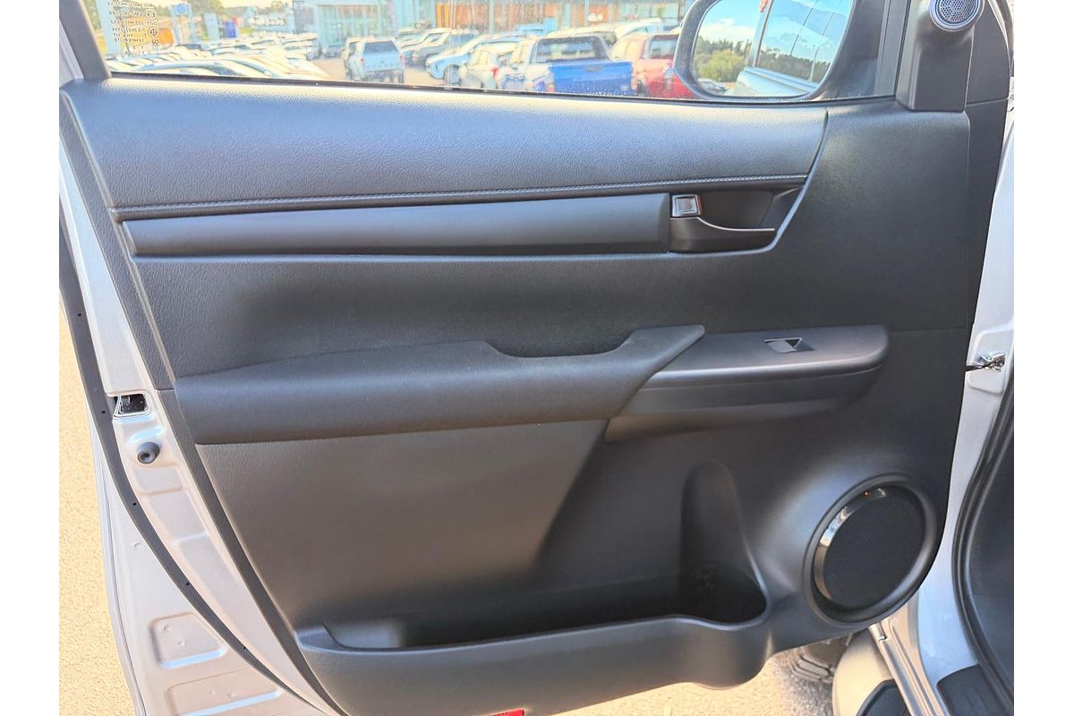 2023 Toyota Hilux SR GUN126R 4X4