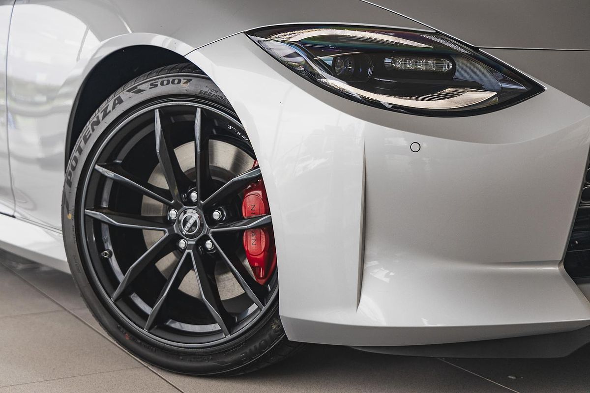 2025 Nissan Z Z34
